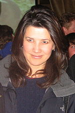 Daphne Zuniga Quotes