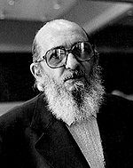 Paulo Freire Quotes